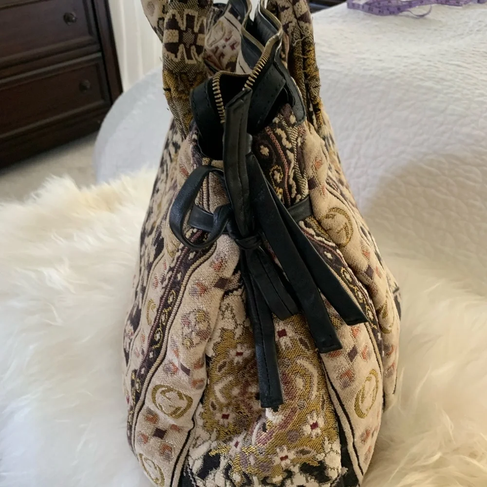 Authentic Verified Gucci Tapestry Hysteria Top Handle Bag - Picture 15 of 15